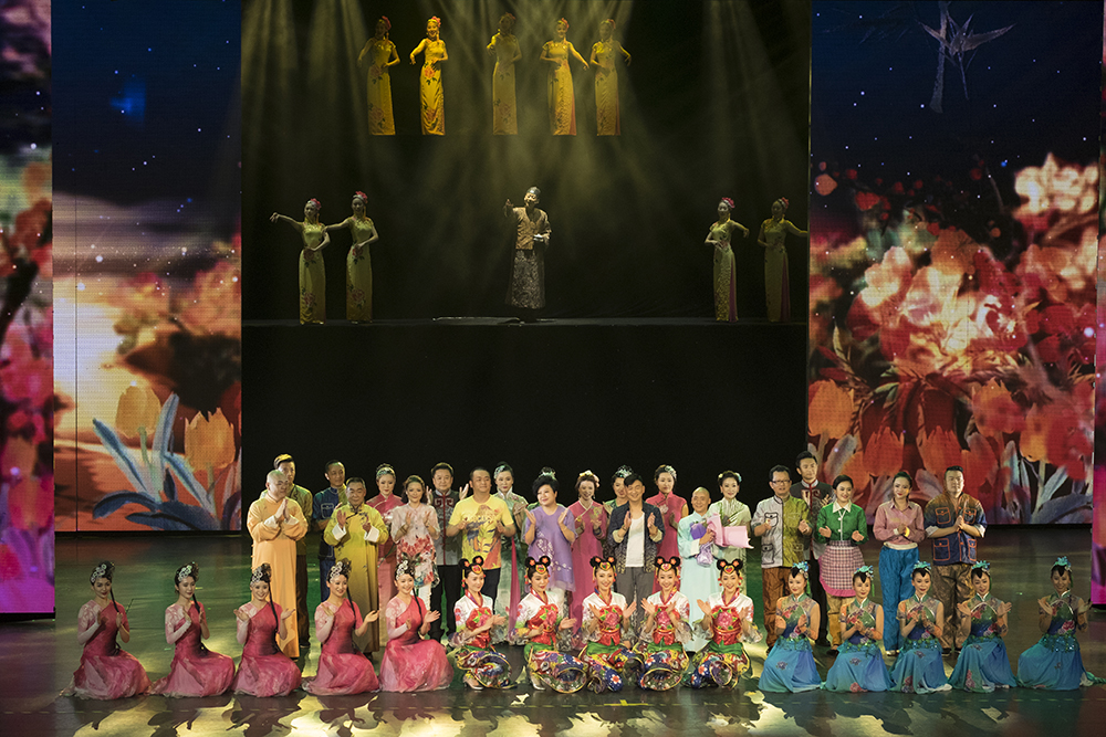 大型曲艺综艺晚会《蜀川风雅颂》第一场圆满落幕